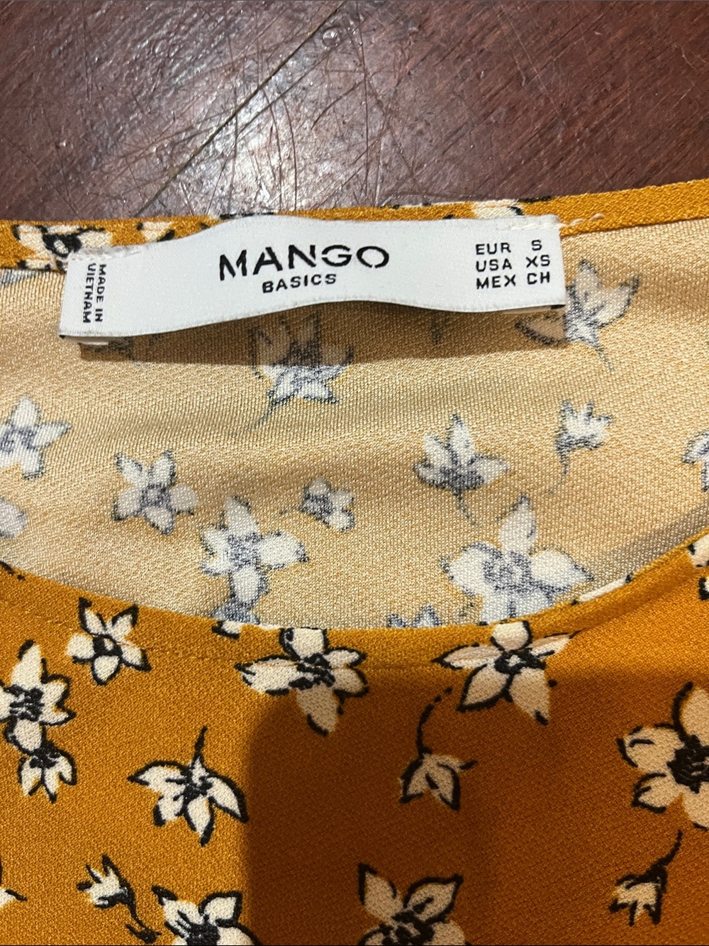 🌻3/&15🌻 Mango Mustard Floral Tie-Sleeve Shift Dress - Picture 2 of 9